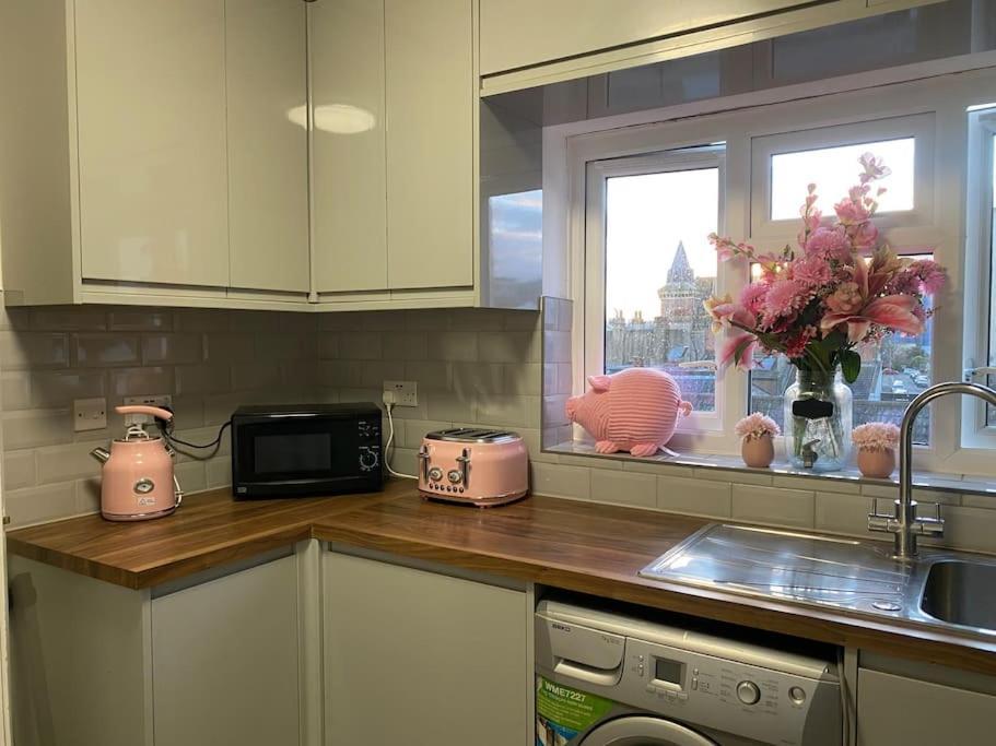 Brighton New Apartment Free Parking Sleeps 6 Extérieur photo
